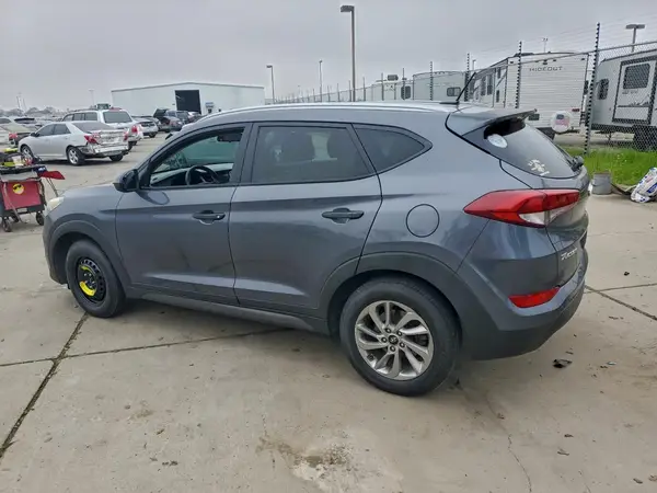 KM8J3CA42GU074629 2016 HYUNDAI TUCSON - Image 2