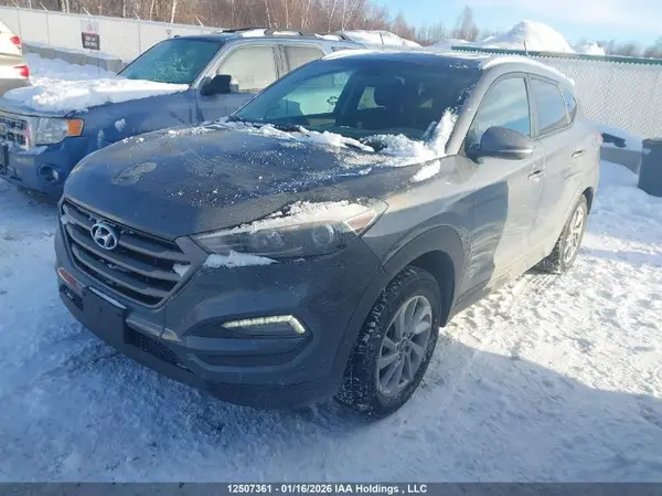 KM8J3CA42GU081371 2016 HYUNDAI TUCSON - Image 2