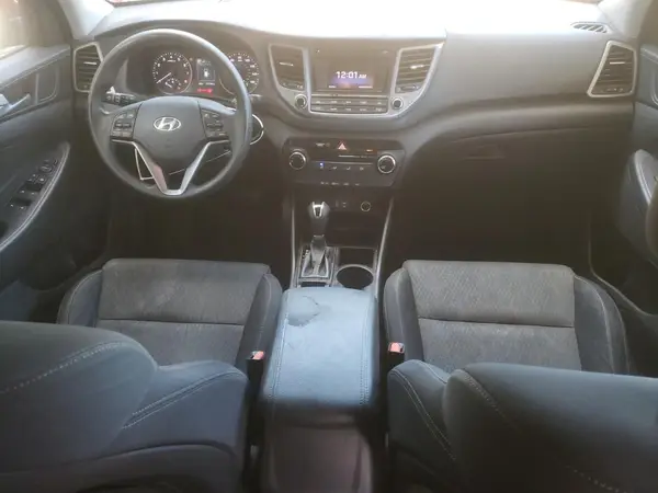 KM8J3CA42GU100663 2016 HYUNDAI TUCSON - Image 8