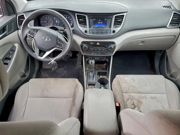 KM8J3CA42GU104342 2016 HYUNDAI TUCSON - Image 8