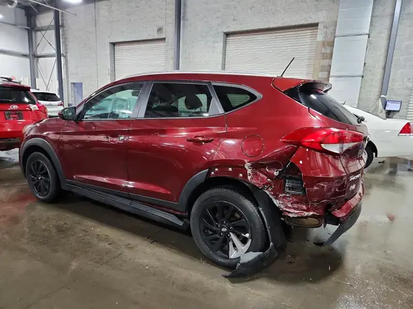 KM8J3CA42GU106236 2016 HYUNDAI TUCSON - Image 2