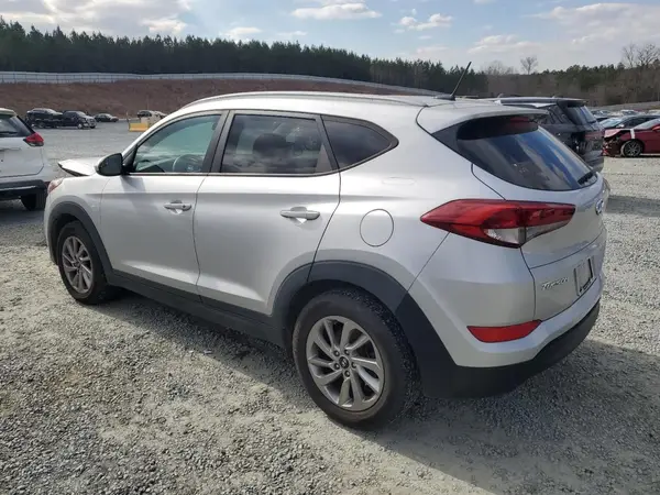 KM8J3CA42GU145604 2016 HYUNDAI TUCSON - Image 2