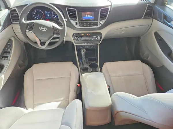 KM8J3CA42GU145988 2016 HYUNDAI TUCSON - Image 8