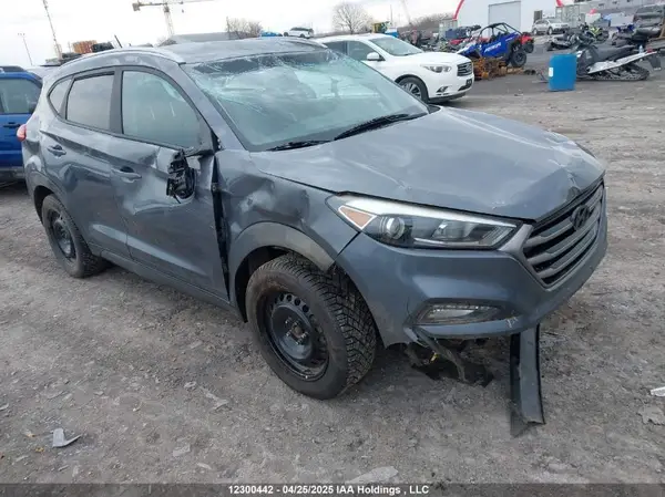 KM8J3CA42GU149233 2016 HYUNDAI TUCSON - Image 1