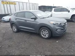 KM8J3CA42GU177890 2016 HYUNDAI TUCSON