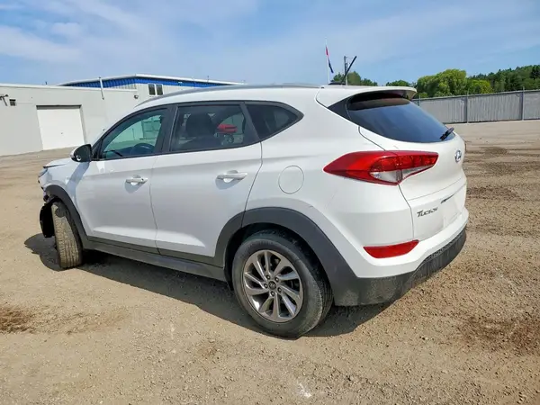 KM8J3CA42GU185889 2016 HYUNDAI TUCSON - Image 2