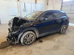 KM8J3CA42GU211438 2016 HYUNDAI TUCSON