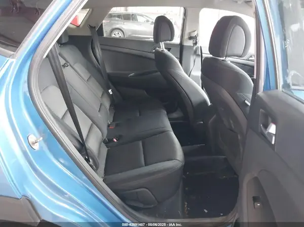 KM8J3CA42GU224724 2016 HYUNDAI TUCSON - Image 8