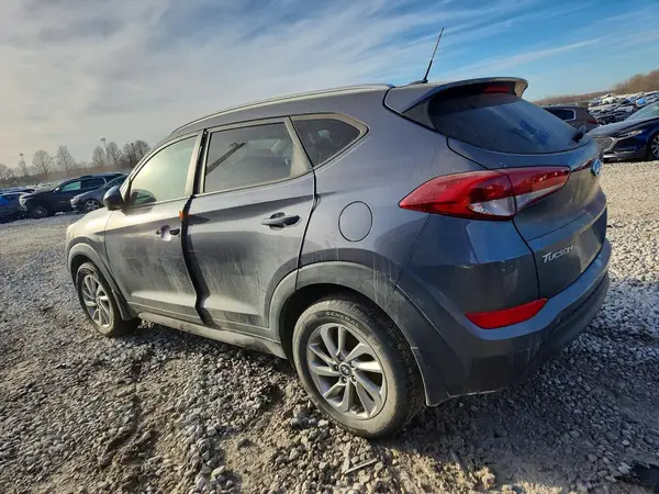 KM8J3CA42GU229289 2016 HYUNDAI TUCSON - Image 2