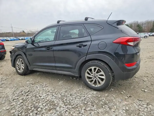 KM8J3CA42GU246769 2016 HYUNDAI TUCSON - Image 2
