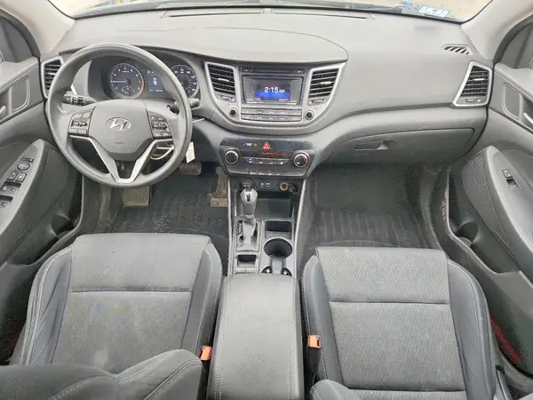 KM8J3CA42GU246769 2016 HYUNDAI TUCSON - Image 8
