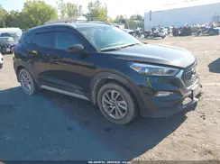 KM8J3CA42H4522465 2017 HYUNDAI TUCSON