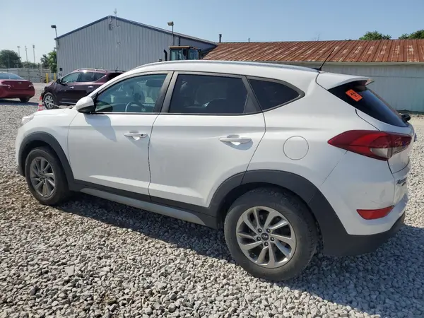 KM8J3CA42HU299442 2017 HYUNDAI TUCSON - Image 2