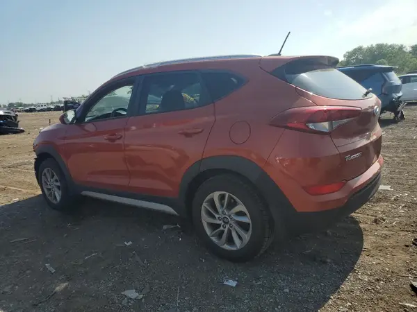 KM8J3CA42HU301898 2017 HYUNDAI TUCSON - Image 2