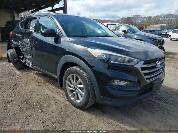 KM8J3CA42HU339177 2017 HYUNDAI TUCSON - Image 1