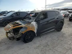 KM8J3CA42HU365164 2017 HYUNDAI TUCSON