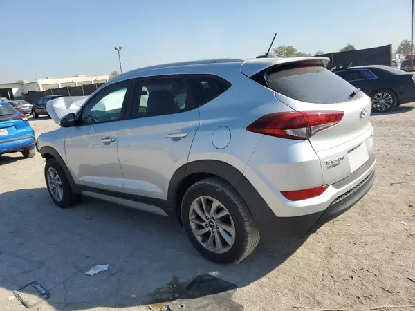 KM8J3CA42HU388461 2017 HYUNDAI TUCSON - Image 2