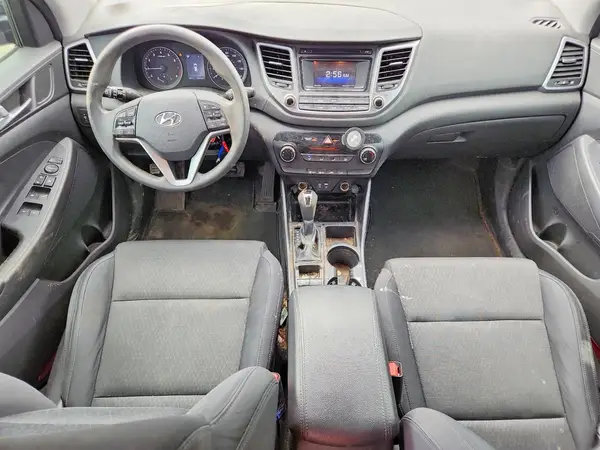 KM8J3CA42HU410636 2017 HYUNDAI TUCSON - Image 8