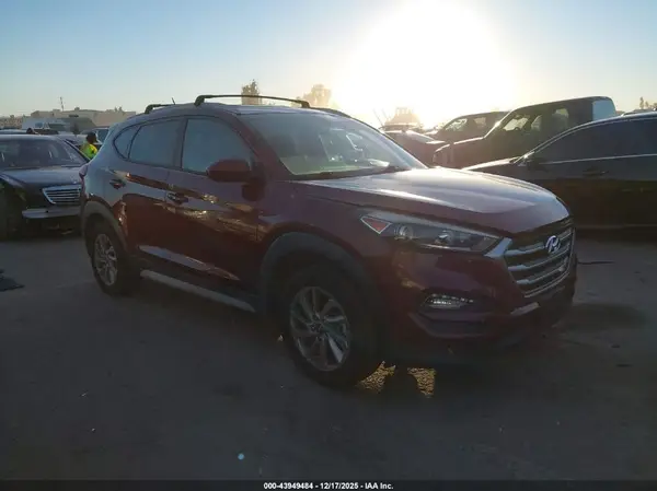 KM8J3CA42HU422625 2017 HYUNDAI TUCSON - Image 1