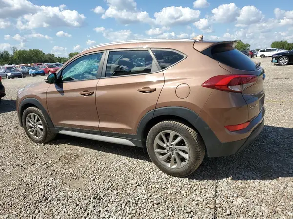 KM8J3CA42HU435942 2017 HYUNDAI TUCSON - Image 2