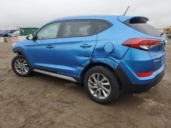 KM8J3CA42HU445225 2017 HYUNDAI TUCSON - Image 2