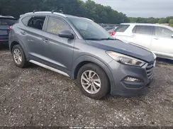 KM8J3CA42HU456032 2017 HYUNDAI TUCSON