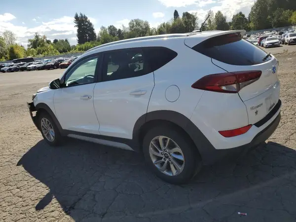 KM8J3CA42HU456905 2017 HYUNDAI TUCSON - Image 2
