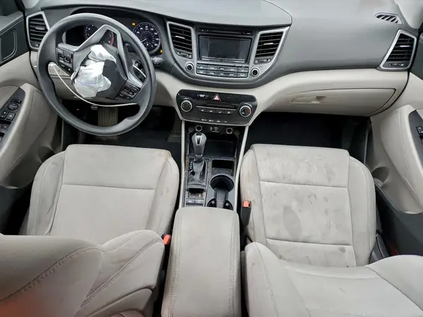 KM8J3CA42HU479567 2017 HYUNDAI TUCSON - Image 8