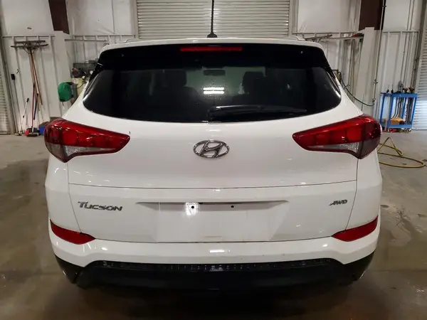2017 HYUNDAI TUCSON COPART lot 78719735 auction photo 6