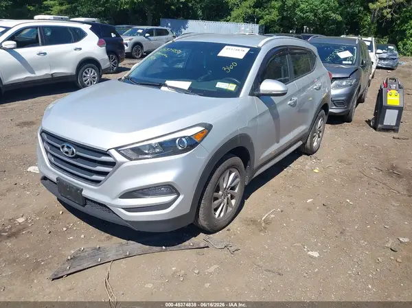 KM8J3CA42HU507092 2017 HYUNDAI TUCSON - Image 2