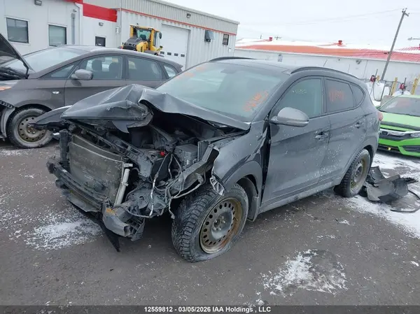 KM8J3CA42HU508999 2017 HYUNDAI TUCSON - Image 2