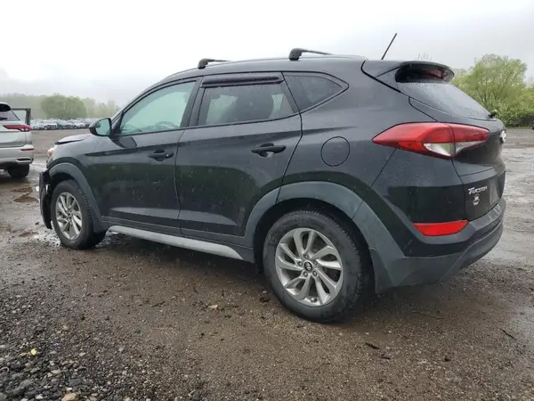 KM8J3CA42HU538990 2017 HYUNDAI TUCSON - Image 2