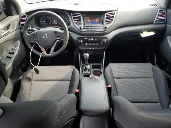 KM8J3CA42HU568149 2017 HYUNDAI TUCSON - Image 8