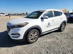 KM8J3CA42JU607912 2018 HYUNDAI TUCSON