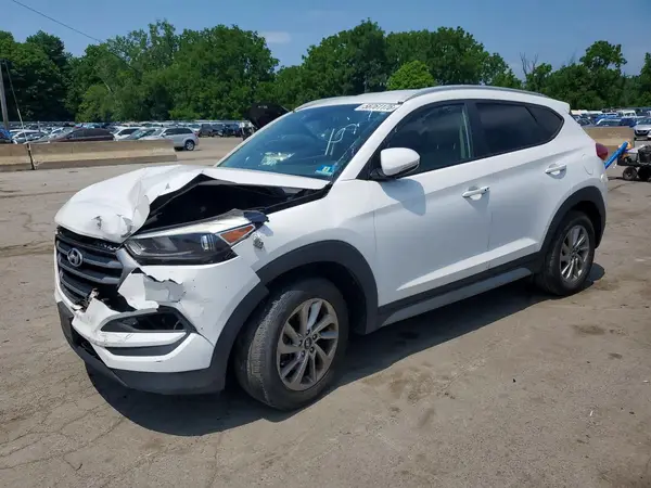 KM8J3CA42JU613337 2018 HYUNDAI TUCSON - Image 1