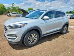 KM8J3CA42JU629652 2018 HYUNDAI TUCSON