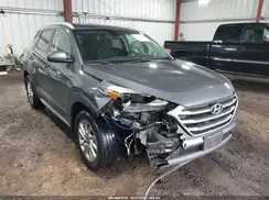 KM8J3CA42JU643437 2018 HYUNDAI TUCSON