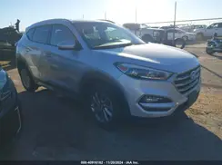 KM8J3CA42JU666958 2018 HYUNDAI TUCSON