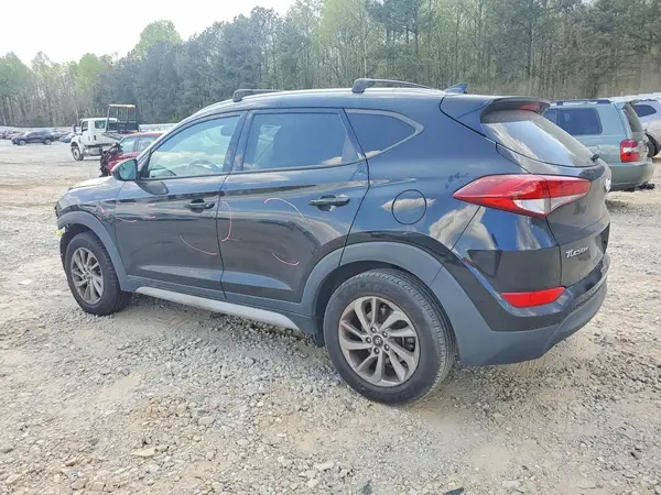 KM8J3CA42JU669844 2018 HYUNDAI TUCSON - Image 2