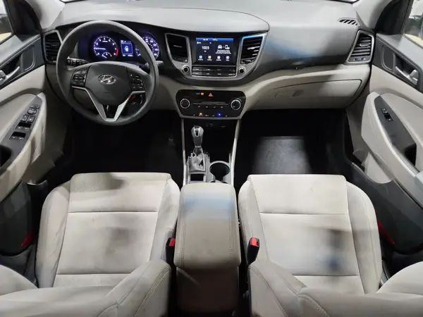 KM8J3CA42JU671951 2018 HYUNDAI TUCSON - Image 8