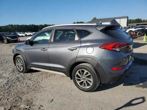 KM8J3CA42JU684022 2018 HYUNDAI TUCSON - Image 2