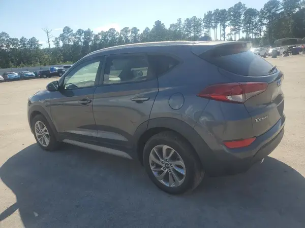 KM8J3CA42JU691715 2018 HYUNDAI TUCSON - Image 2
