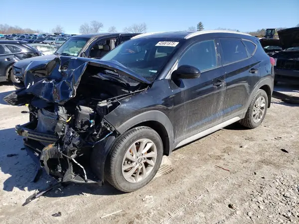 KM8J3CA42JU694727 2018 HYUNDAI TUCSON - Image 1