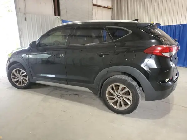KM8J3CA42JU695778 2018 HYUNDAI TUCSON - Image 2
