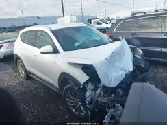 KM8J3CA42JU739312 2018 HYUNDAI TUCSON