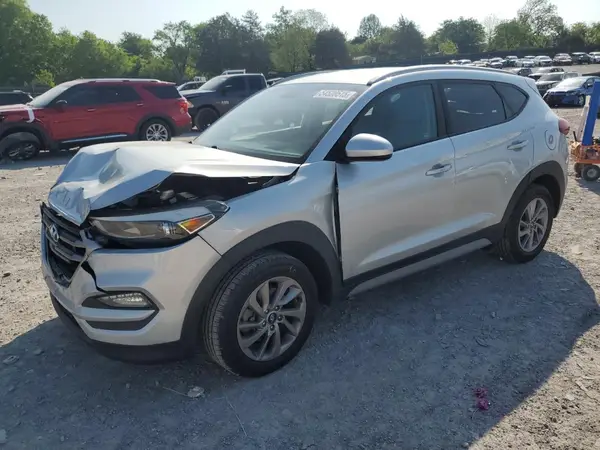 KM8J3CA42JU754134 2018 HYUNDAI TUCSON - Image 1