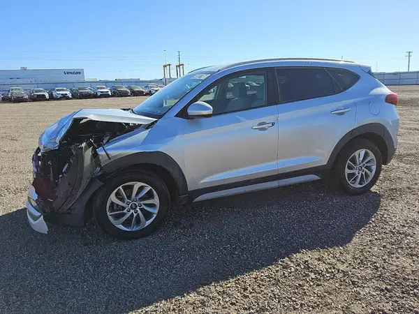 KM8J3CA42JU755901 2018 HYUNDAI TUCSON - Image 1
