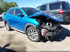 KM8J3CA42JU784136 2018 HYUNDAI TUCSON
