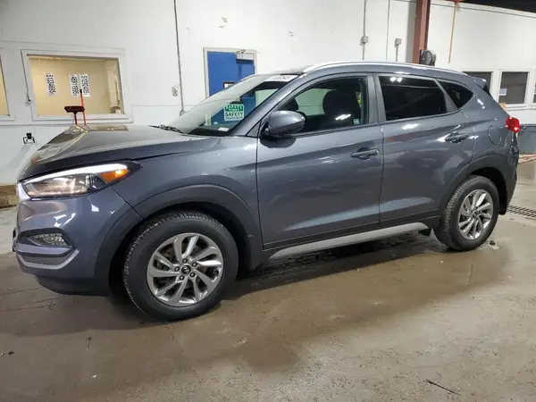 KM8J3CA42JU808029 2018 HYUNDAI TUCSON - Image 1