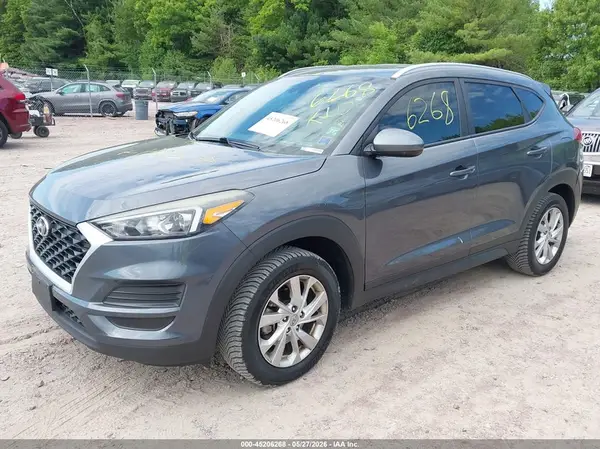 KM8J3CA42KU017484 2019 HYUNDAI TUCSON - Image 2
